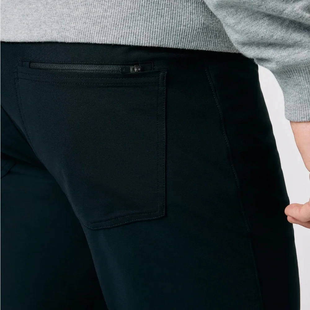 Vuori Meta Athletic Slim Pants in Black Size 28